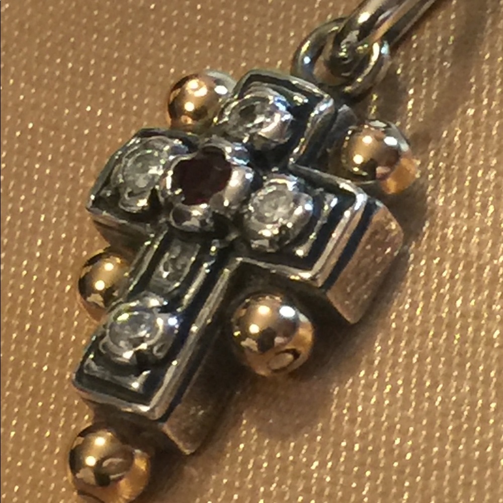 Konstantino Cross Pendant